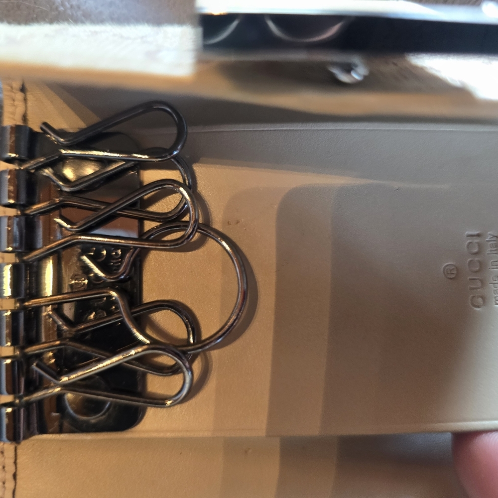 Gucci Key Case - image 3